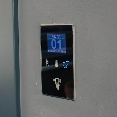 モーテル Ib Oil Doo Restoran S Prenocistem ツァジン